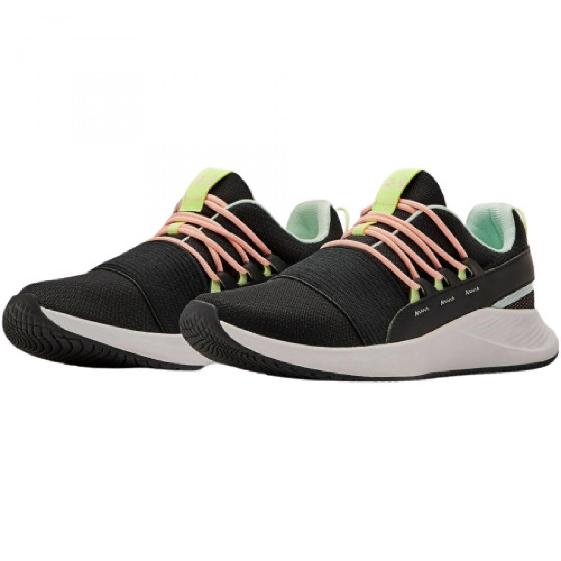 Women's sneakers Under Armour Charged Breathe Lace