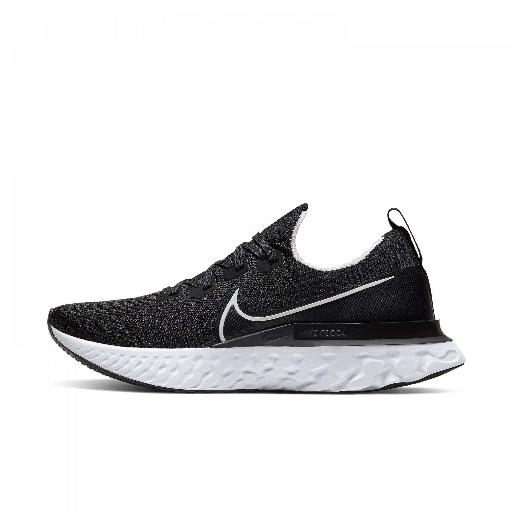 Chaussures Nike Epic Pro React Flyknit