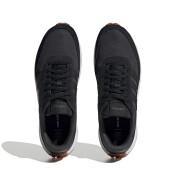 Running shoes adidas 70s Lifestyler